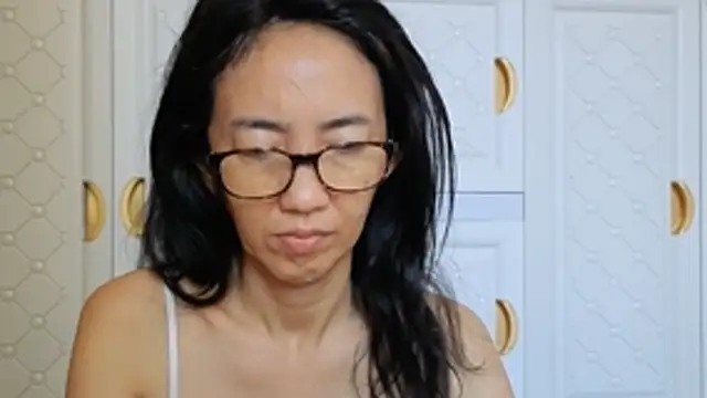 ClitGodess webcam