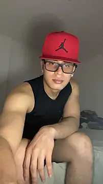 Maximuz1920 webcam