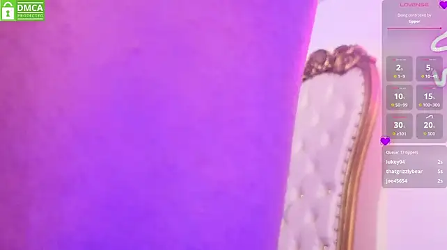 LAINEY_TAY webcam
