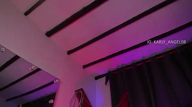 karly_angeel webcam