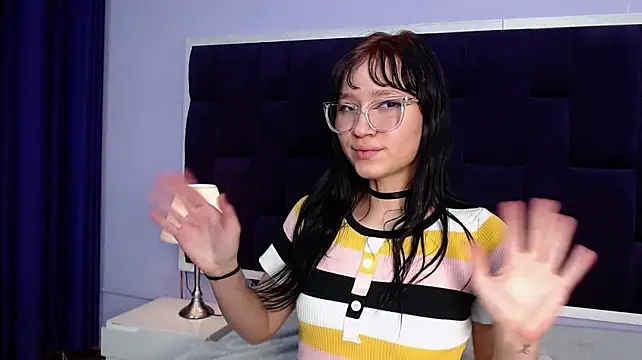Ellie_Dollie live cam preview