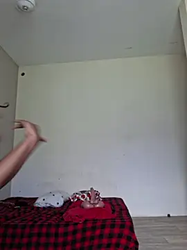 Kamdollie live cam on StripChat