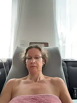 AnnikaRose webcam