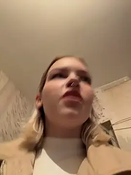 AshleyMur webcam