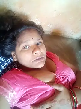 Ravita_bahat webcam