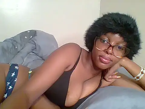 slutty_vel webcam