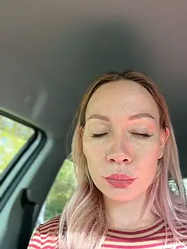 LavenderHot webcam