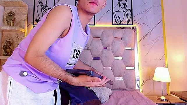 Elon_Musk77