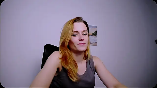 PeppyMia live cam preview