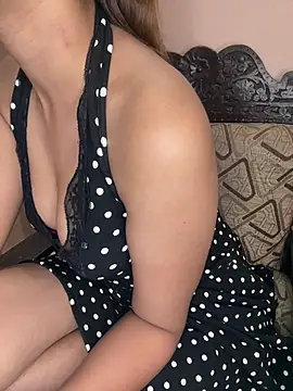 Curvey_Girl live cam preview