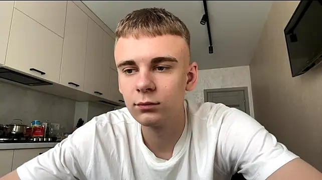 solofury (M twink) - Buy car
