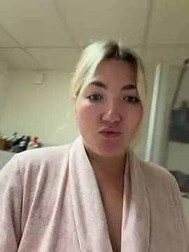 LauraStarr webcam