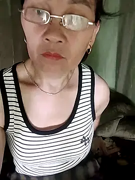 Alisa_x9x webcam