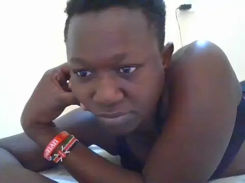PrettyLee1 webcam