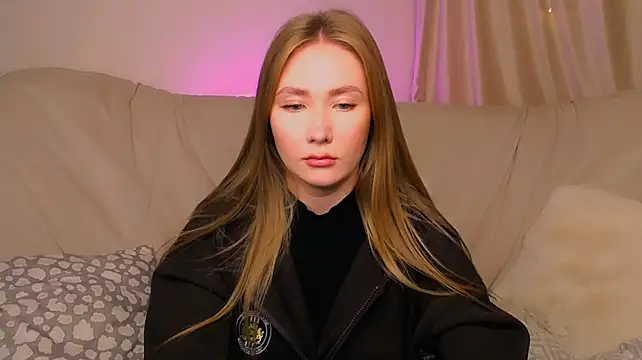 EllyColins webcam