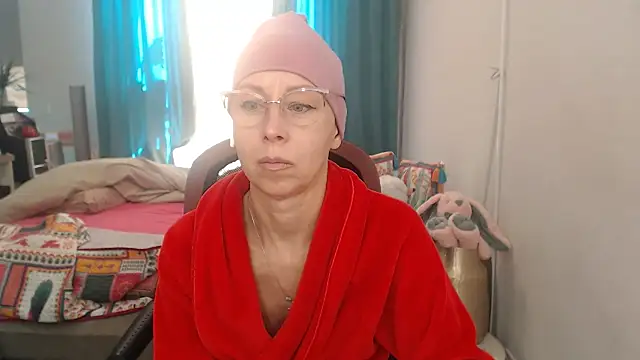 LuxuryNika live cam preview