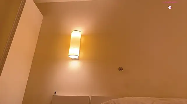 VeronikaAv webcam