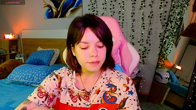 Maya_Campbell webcam