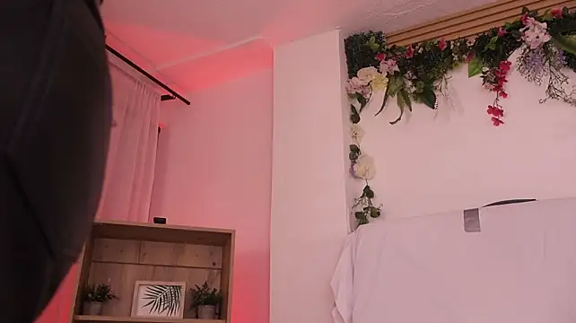 kaylee_lee live cam on StripChat