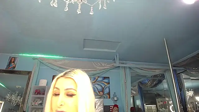 ADRIANNA_FOX webcam