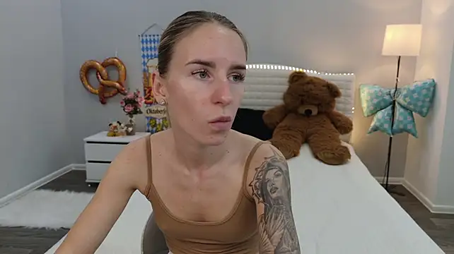DeboraHorny webcam