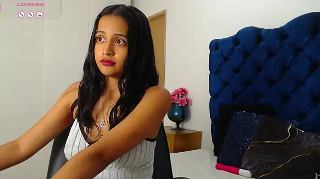 Lili666_ webcam