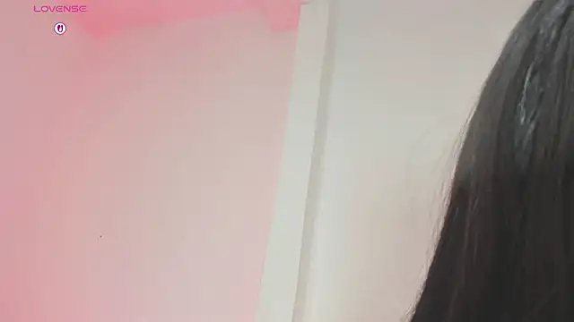 alise_rouse webcam