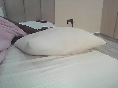 Honey_Baybee webcam