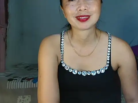 HelenaM