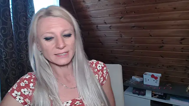 LaMadrina006 webcam
