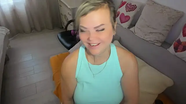 MildMature webcam