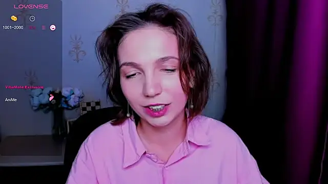 KindHazelHere_ webcam