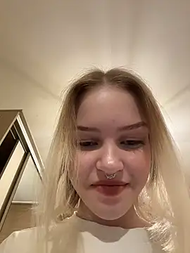 AshleyMur webcam