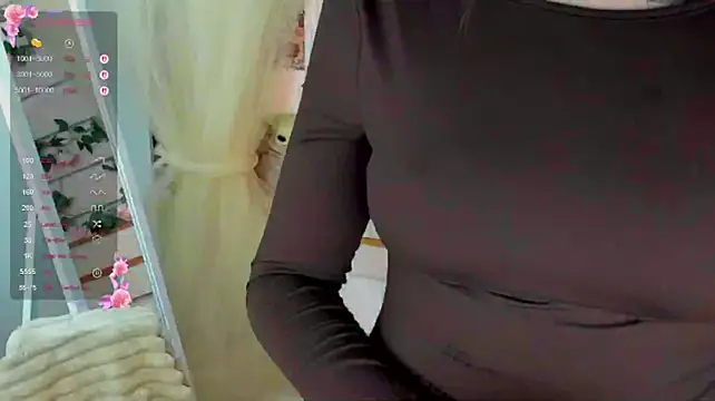 Bella_XO live cam on StripChat