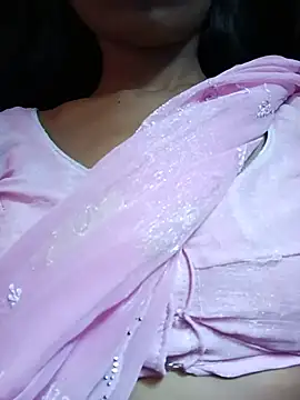 Kajal-Mehra webcam