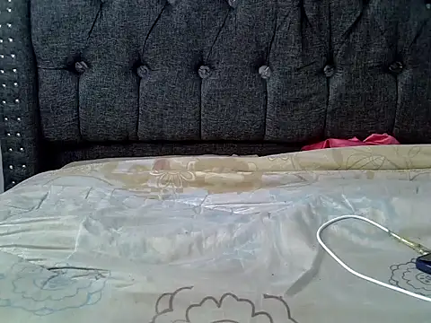 cocolaurah webcam