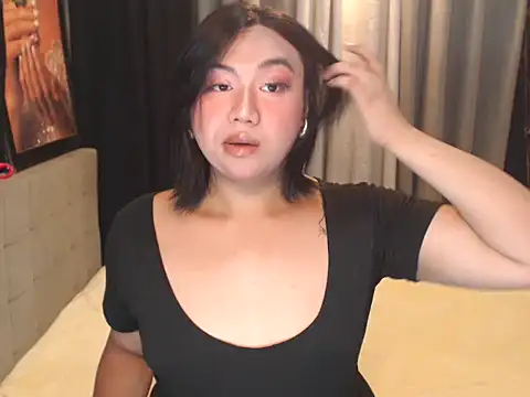 AsianHotPrecious webcam