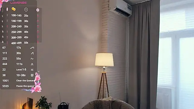 FeliciaKogen webcam