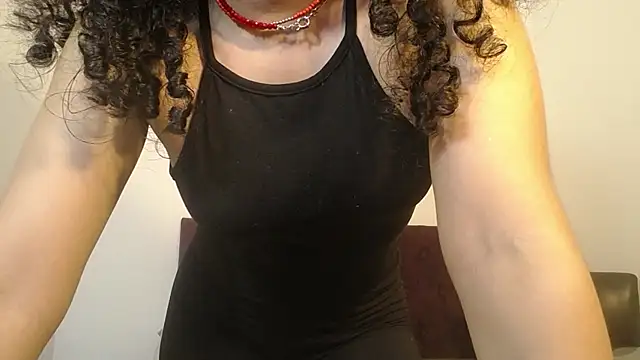 Little18Doll webcam