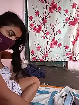 poojasexy71 webcam