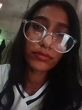 Komal_0143 webcam