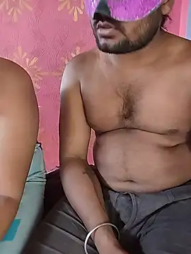 PUNJABICOUPLE09 live sex cam