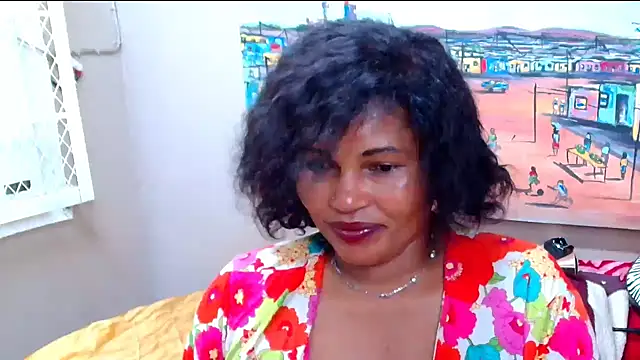 chocolatecandyxxx (F milf) - ocean squirt