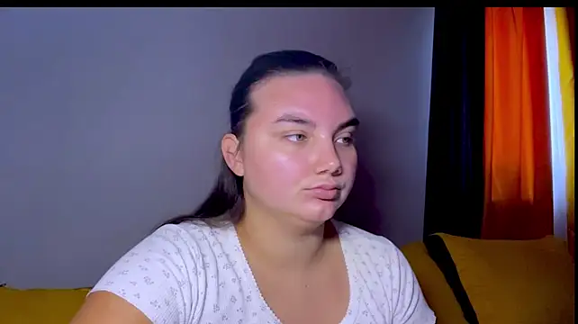 Dreamyblushfairy webcam