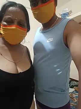Tami_fucking_stars webcam