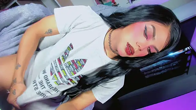 dark_kitty_xxx webcam