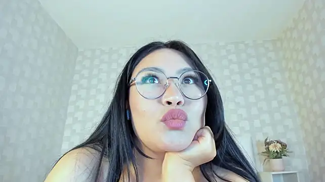 NatsumiHun webcam