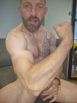 andrewjames8391 (Ask my age) - cum at goal
