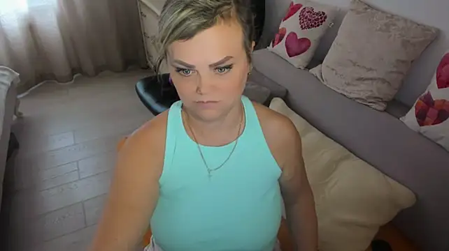 MildMature webcam