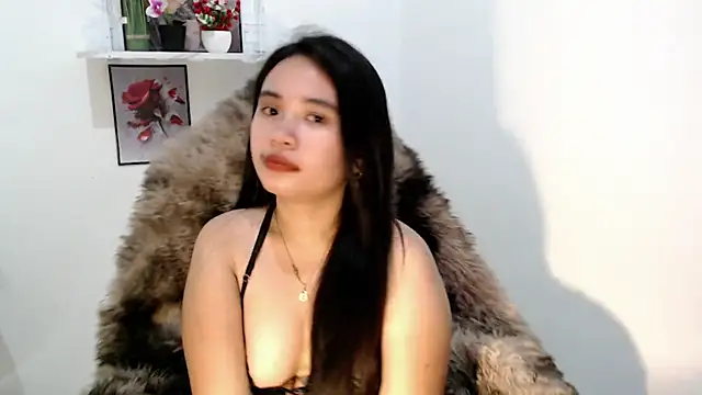 Slutty_Lauraxx